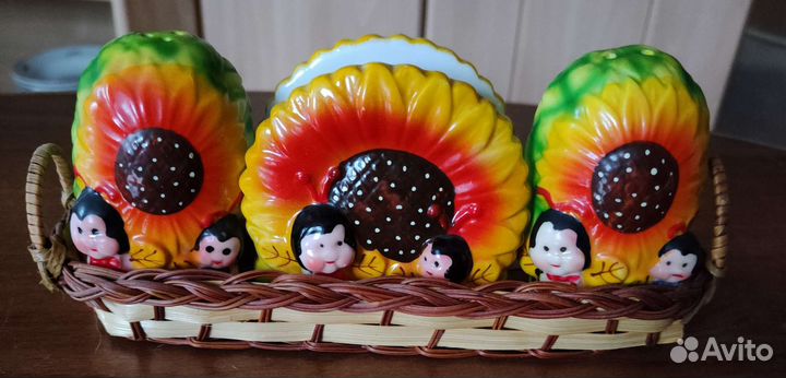 Керамический сервиз и набор для специй