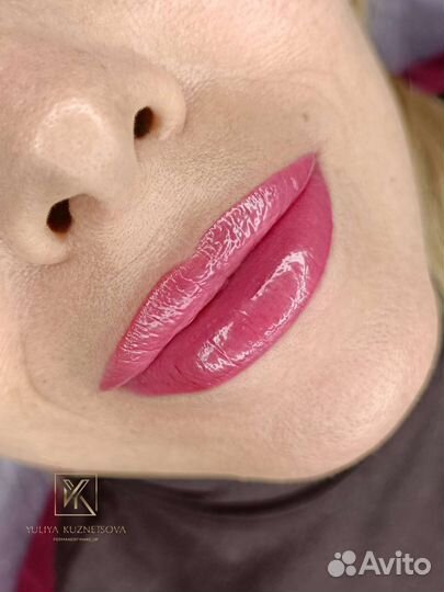 Перманентный макияж губ / Татуаж губ