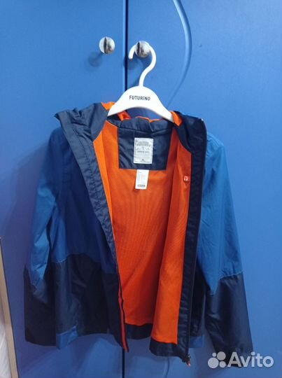 Ветровка рост 143