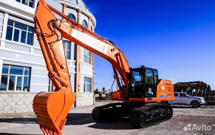 Гусеничный экскаватор Lonking CDM6245, 2023