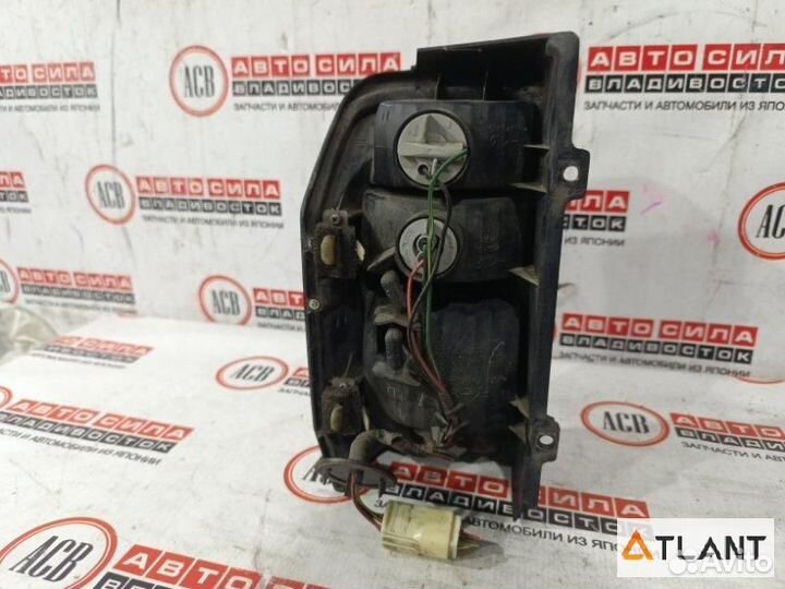 Стоп-сигнал правый mazda bongo