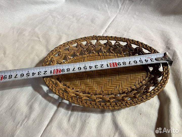 Корзина из соломы