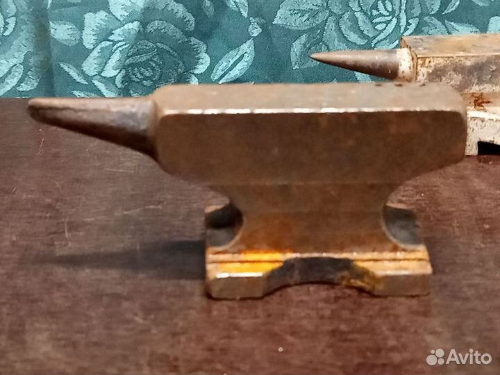 Наковальня маленькая СССР