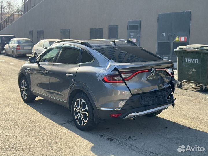 Renault Arkana 1.3 CVT, 2019, битый, 135 000 км
