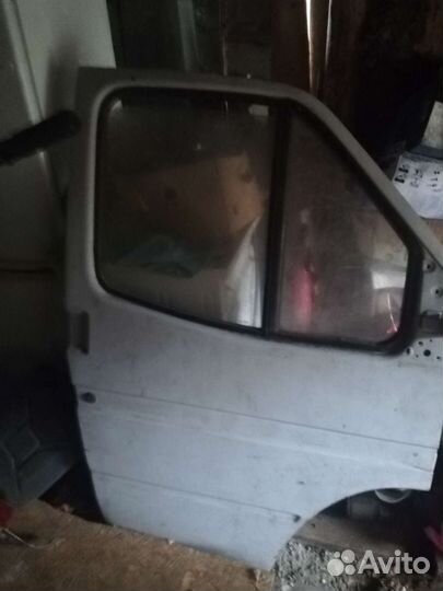 Дверь на Ford transit