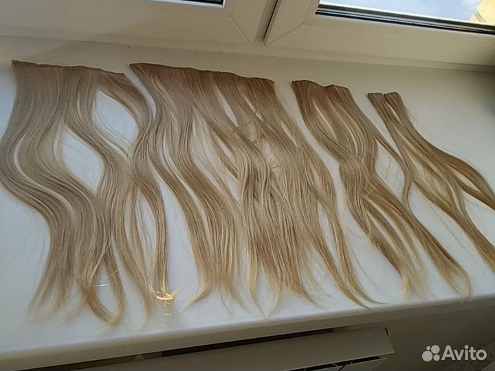 Волосы на заколках