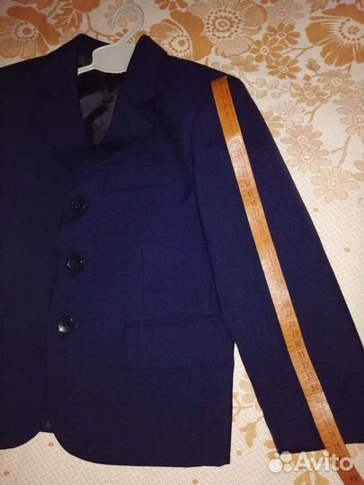 Костюм на мальчика тройка 92см