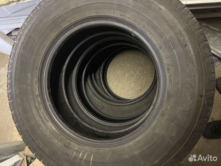 Toyo H08 225/70 R15 112S