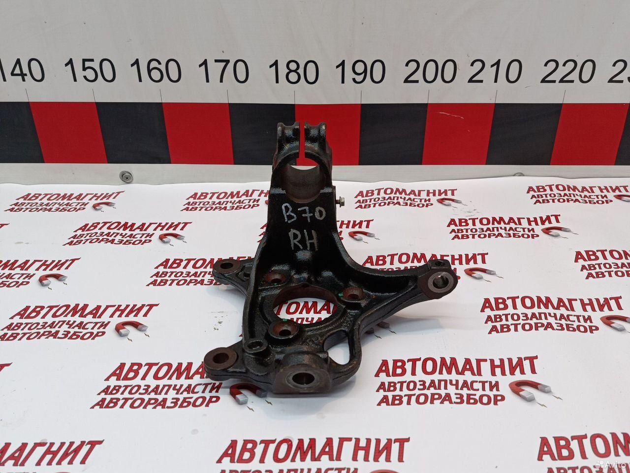 Кулак поворотный правый FAW bestune B70