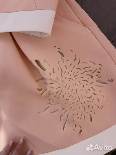 Продам костюм