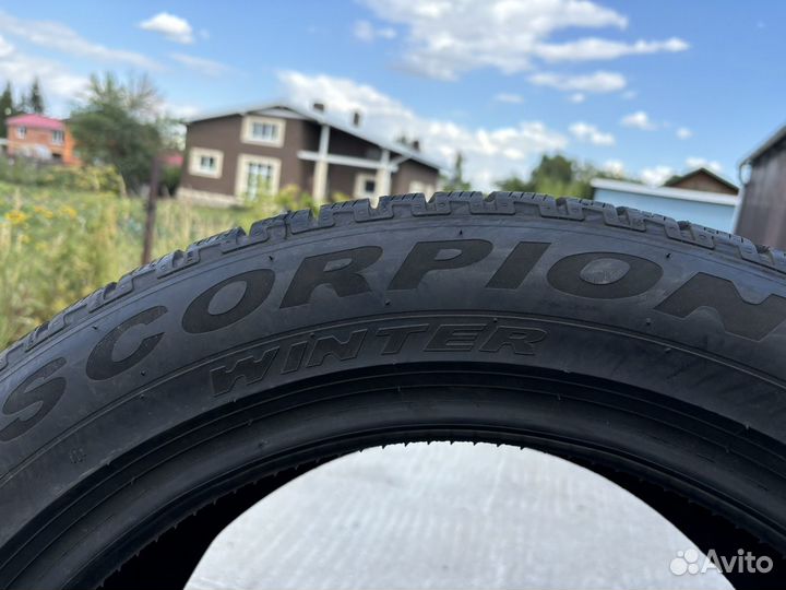 Pirelli Scorpion Winter 255/50 R19