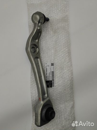 Рычаг передний Mercedes арт. A2213307807