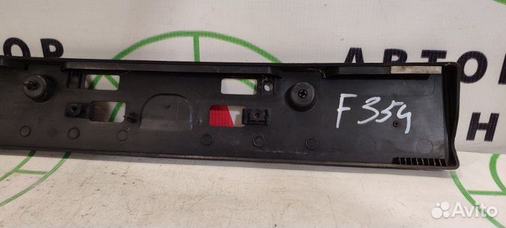 Площадка под номер Nissan Juke F15E HR16DE 2012