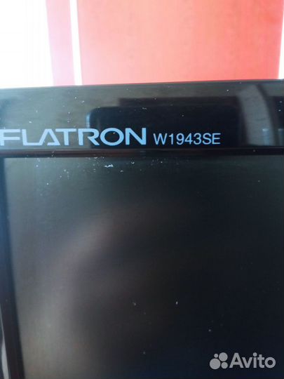 Монитор LG Flatron W1943SE-PF