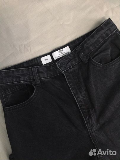 Джинсы mom Bershka