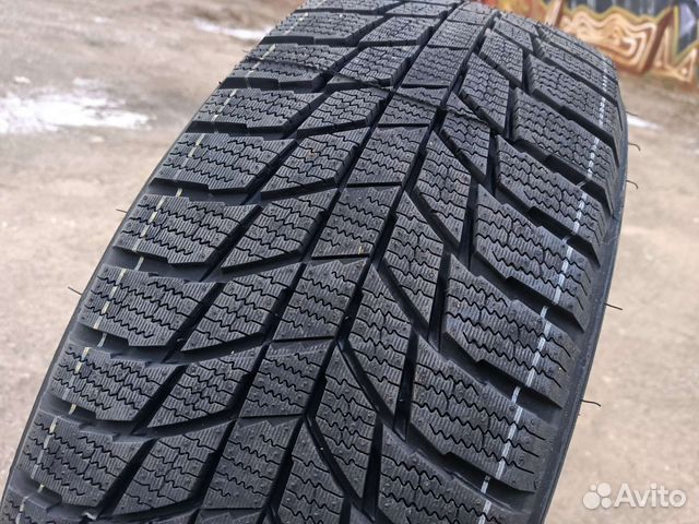 Triangle PL01 205/60 R16 95R