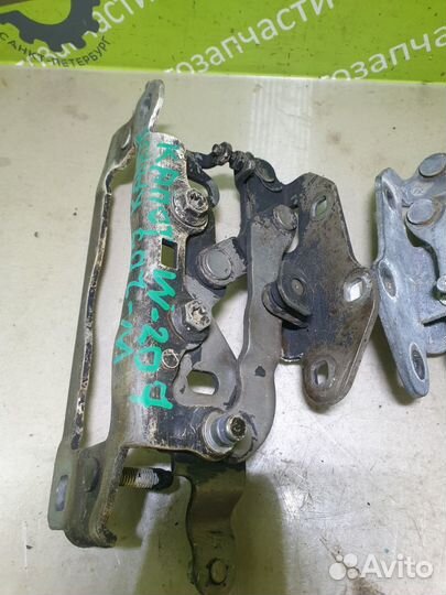 Петли капота Mercedes-Benz C207 E-Coupe М274 2.0