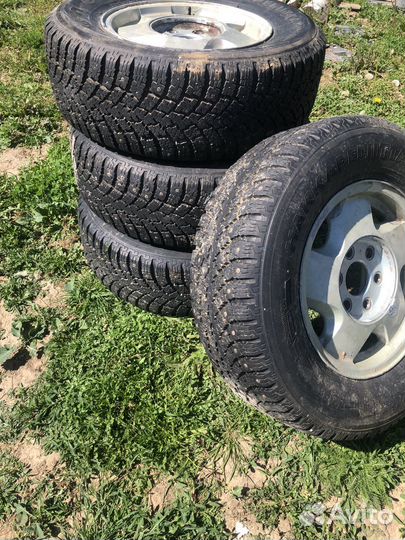 Оригинал колеса Tahoe зима