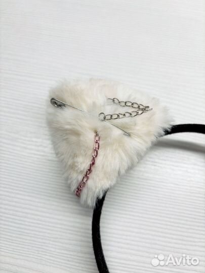 Ободок с цепями пушистый