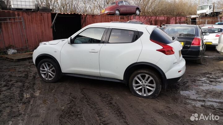 В разборе nissan juke 1.6 117 л.с