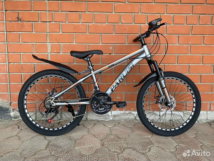 Велосипед новый на 22 колесах