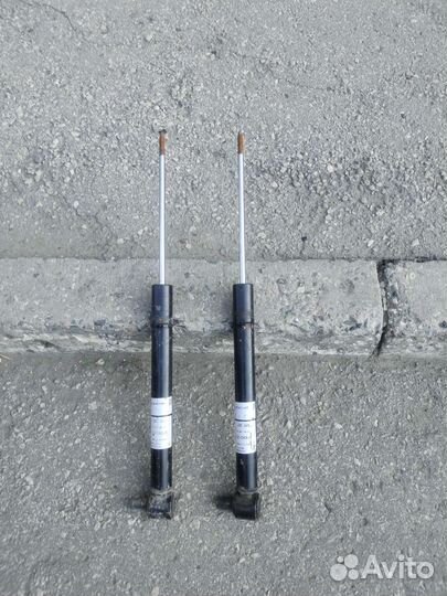 Задние амортизатор Audi a4 b5