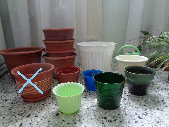 Цветочные горшки, кашпо,поддоны
