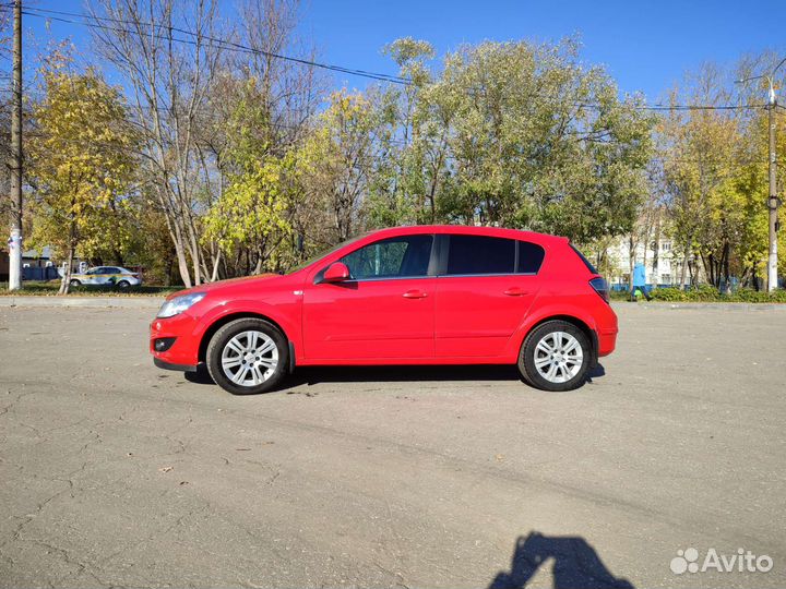 Opel Astra 1.6 AMT, 2011, 99 000 км