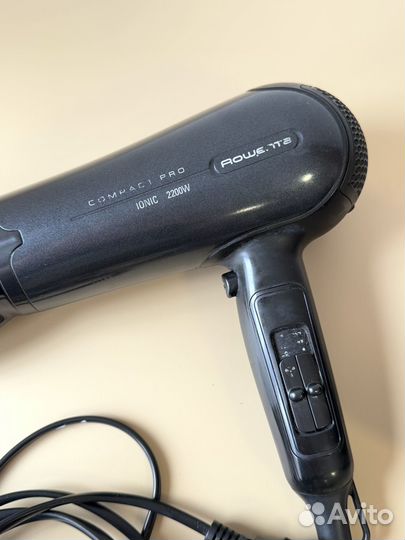 Фен Rowenta Compact Pro Ionic черный, 2200W