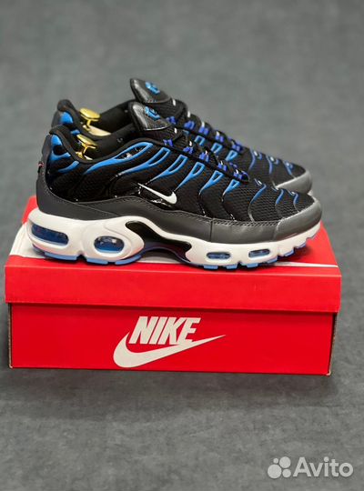 Кроссовки Nike