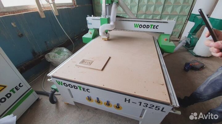 Фрезерный станок с чпу Woodtec поле 1300 х 2500