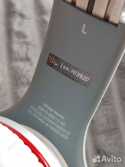 Наушники Beats wireless 810-00012-00