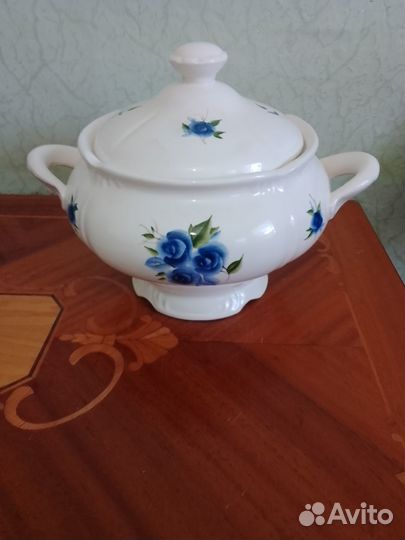 Фарфоровая супница СССР