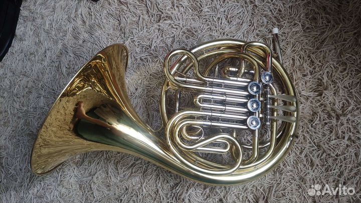 Валторна holton 378