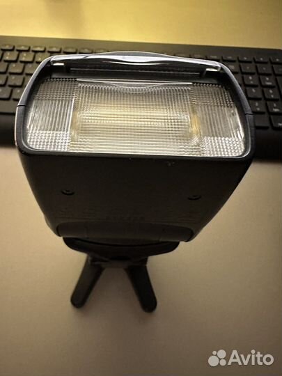 Вспышка Canon Speedlite 430EX II