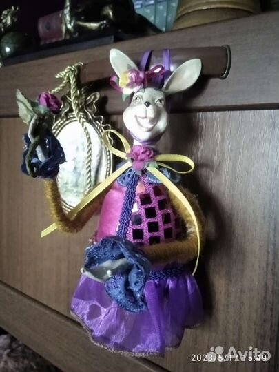 Игрушка подвеска Заяц