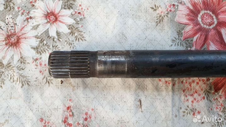 Полуось передняя Jeep Grand Cherokee WJ