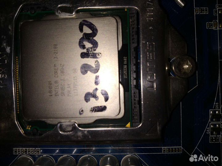 Intel core i3 2100