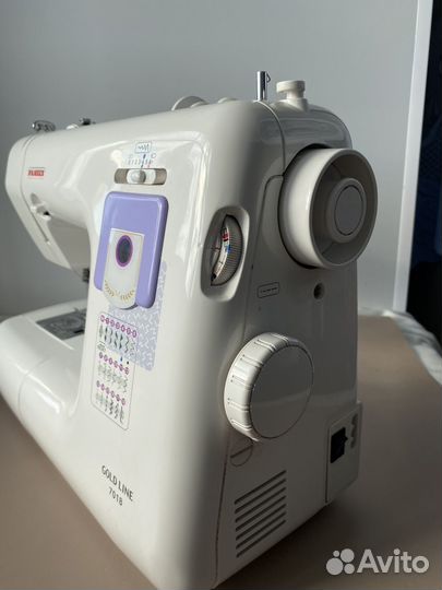 Швейная машина family