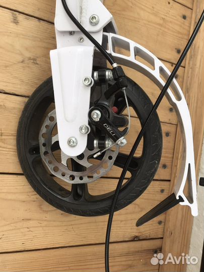 Самокат белый urban scooter