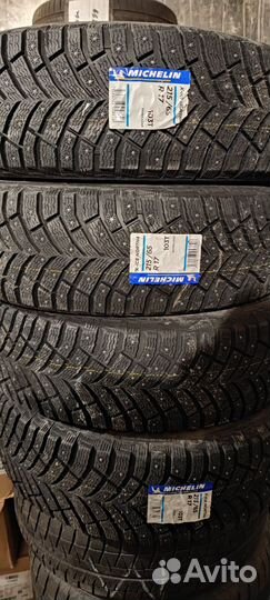 Michelin X-Ice North 4 215/65 R17
