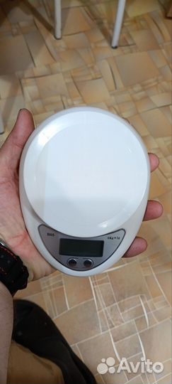 Весы кухонные электронные
