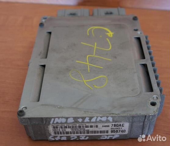 Блок управления двигателем chrysler Sebring 2001