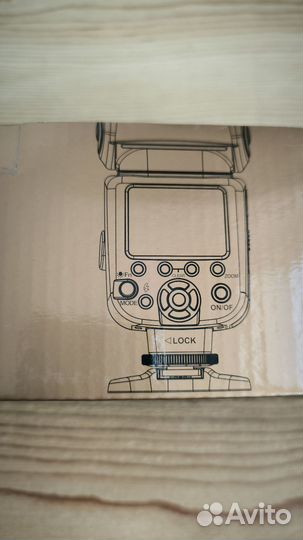 Накамерная вспышка Andoer AD-560II