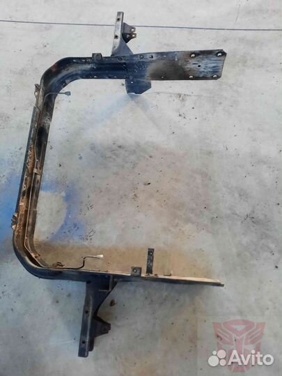 Элементы крепления кабины Nissan Diesel CW520HN 19