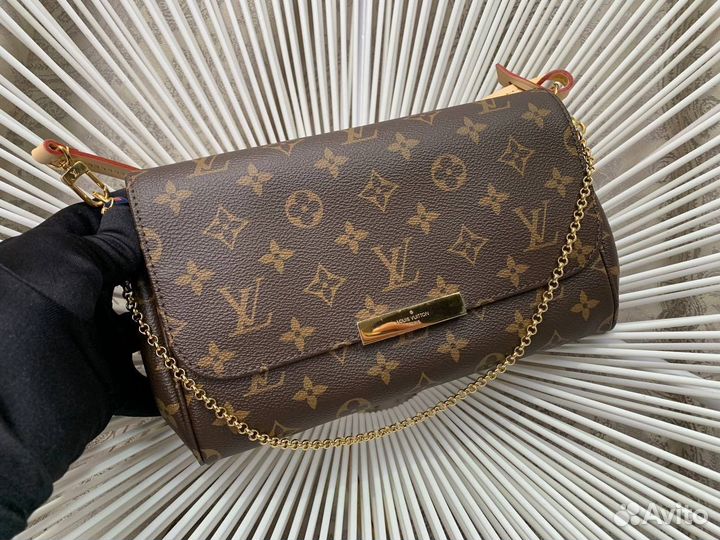 Сумка Louis Vuitton Favorite MM monogram