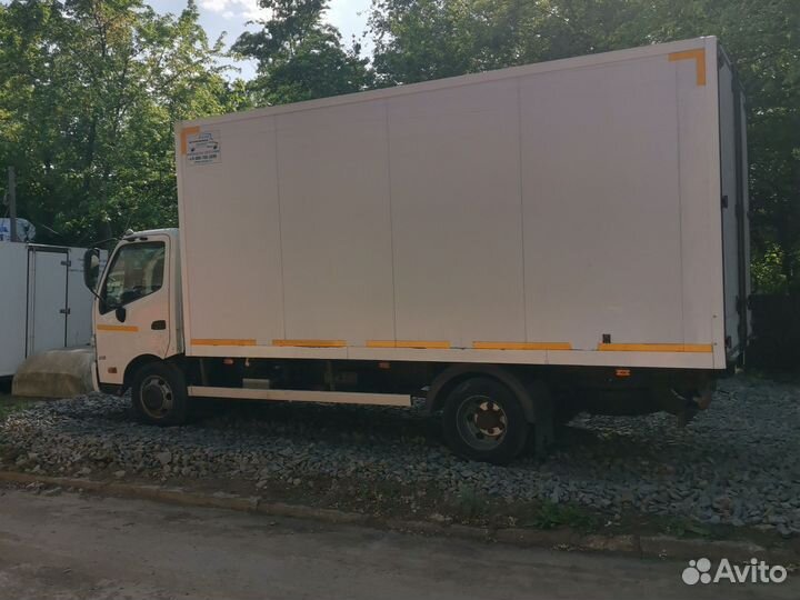 Hino 300 (Dutro), 2018