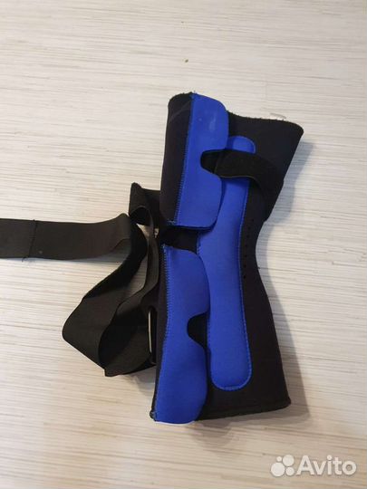 Бандаж на коленный сустав