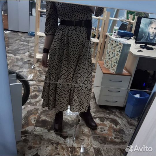 Платье stradivarius в горошек