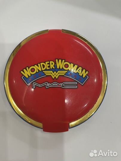 Хайлайтер Mac Wonder Women лимитка весна 2011